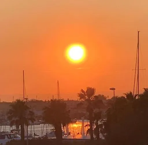 Vue Port Et Cap D'agde Ile Des Pecheurs